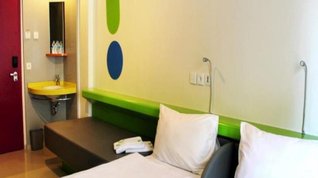 Pop! Hotel Airport Jakarta Tangerang Extérieur photo