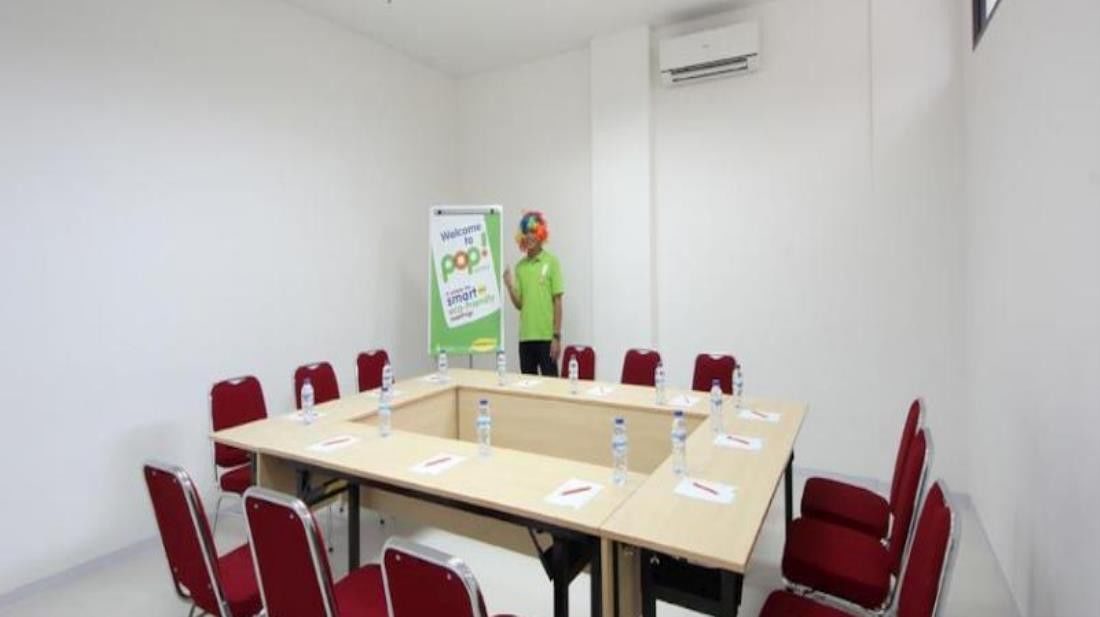 Pop! Hotel Airport Jakarta Tangerang Extérieur photo