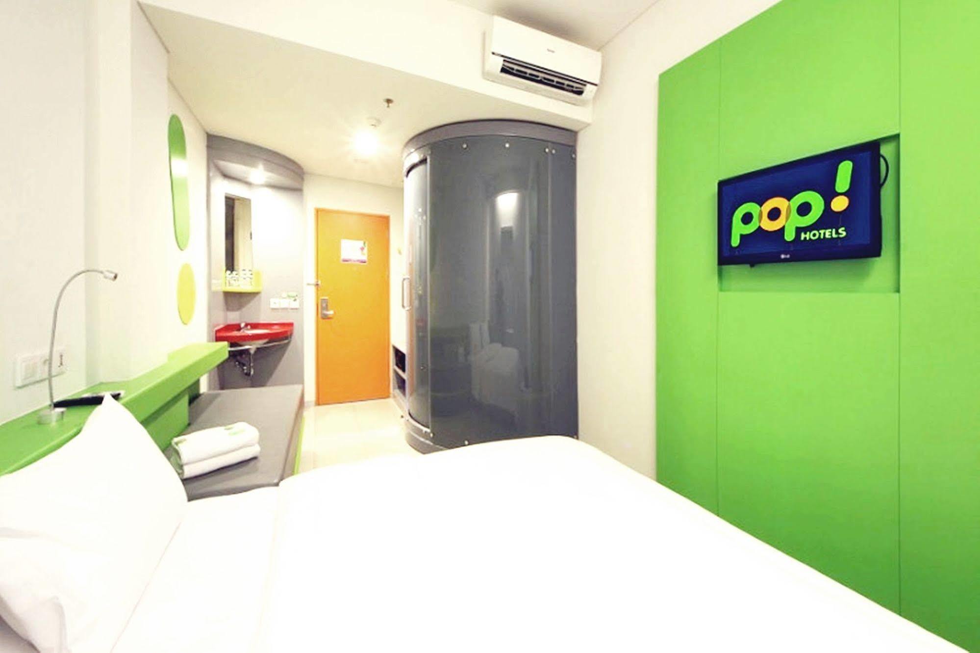 Pop! Hotel Airport Jakarta Tangerang Extérieur photo